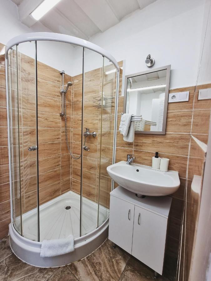 GyöngyösGyongy Apartmanhazak公寓 外观 照片