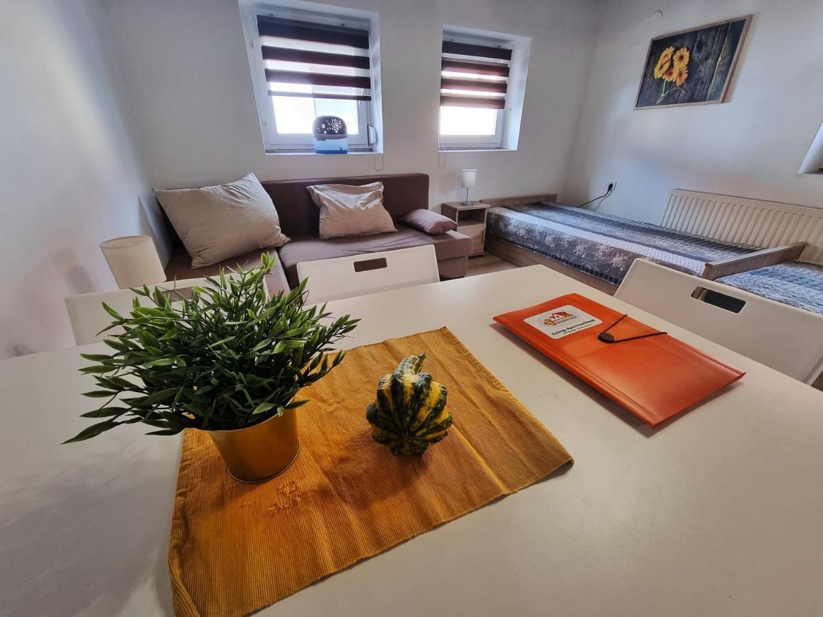 GyöngyösGyongy Apartmanhazak公寓 外观 照片