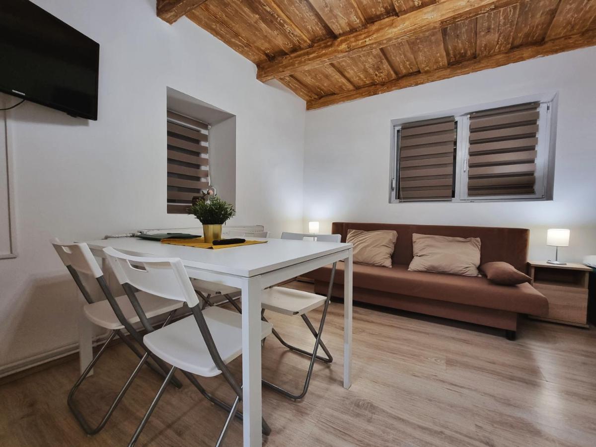 GyöngyösGyongy Apartmanhazak公寓 外观 照片